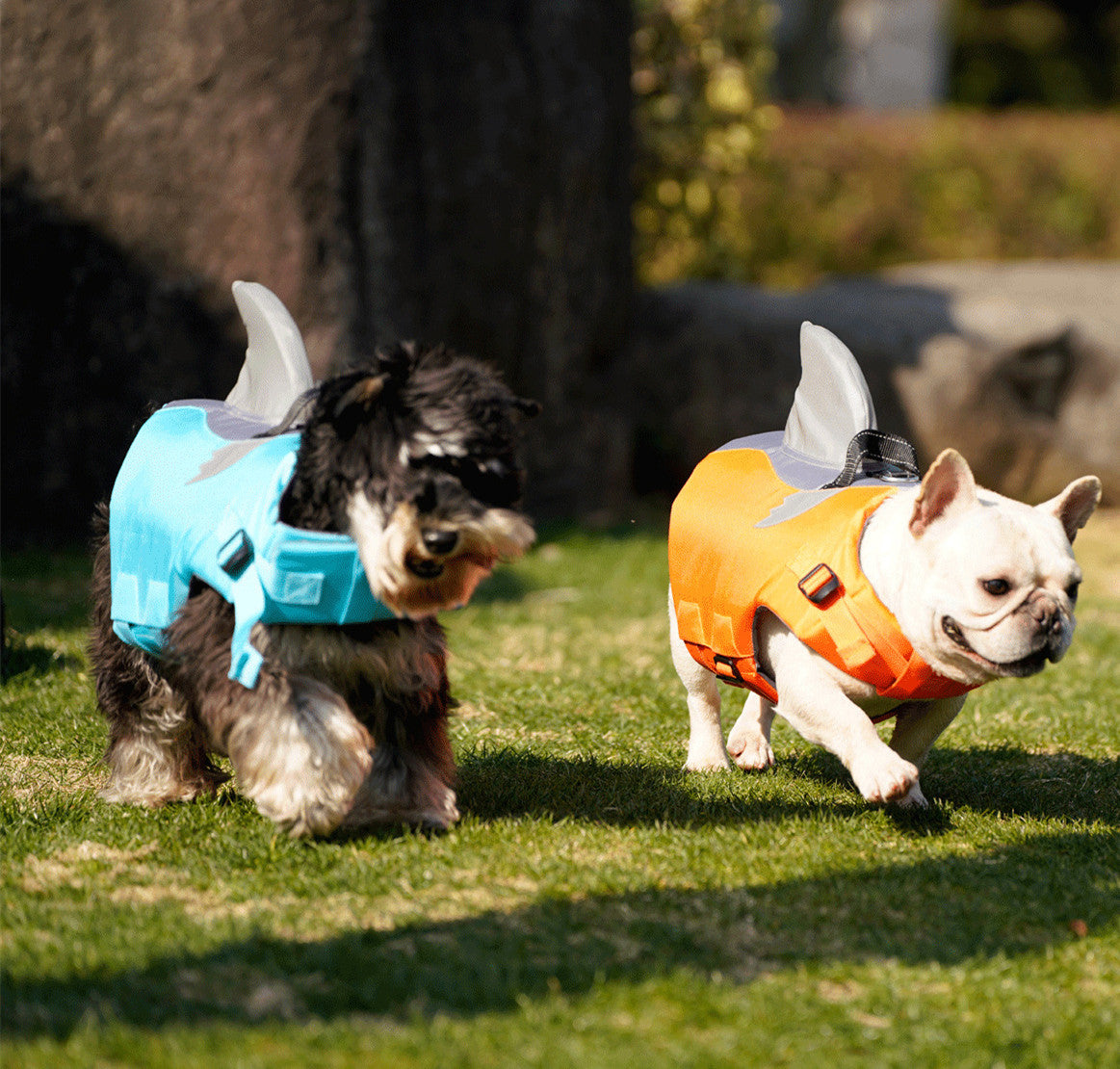 Reflective Dog Life Jacket – Adjustable Pet Swimming Vest with Rescue Handle
