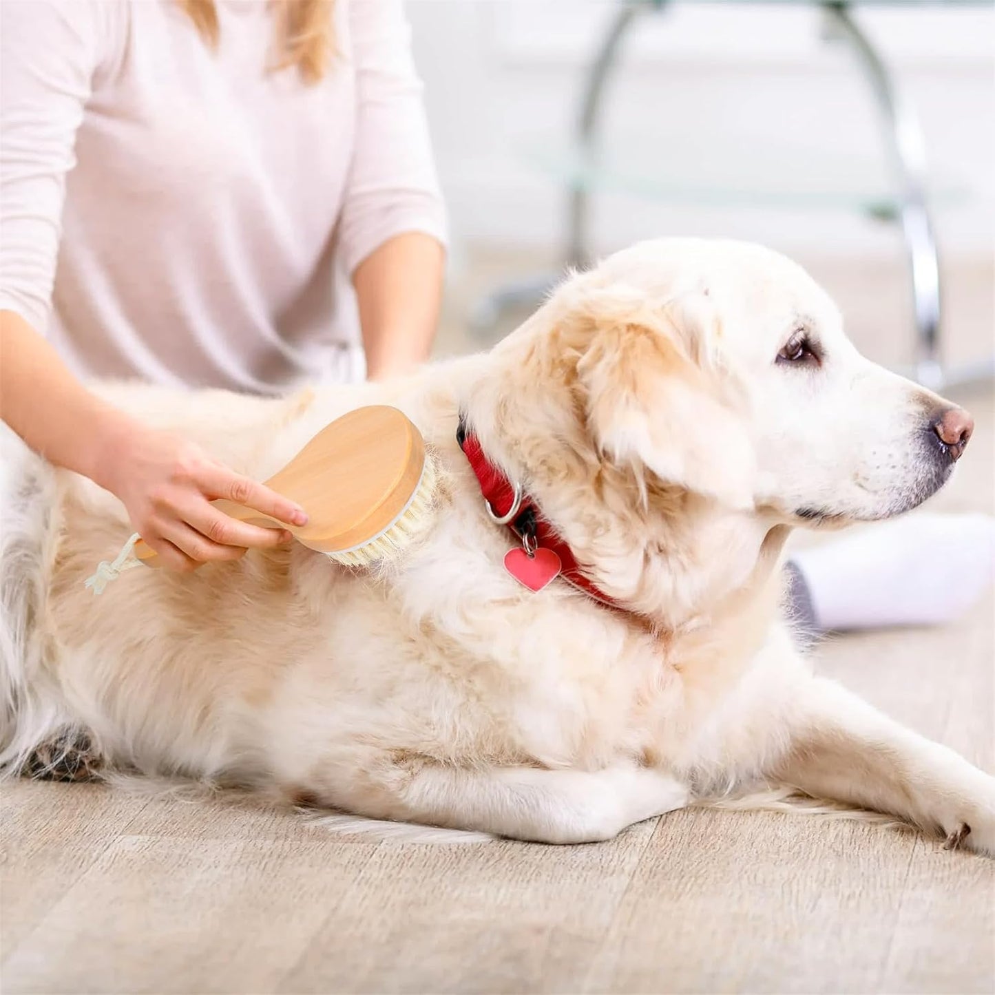 Pet Shampoo Massage Brush – Wooden Handle Bath & Grooming Brush for Dogs & Cats